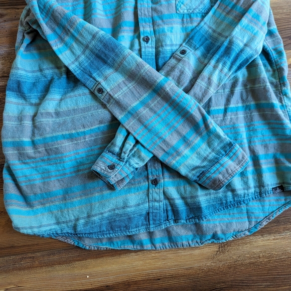 PrAna Women's Striped Long Sleeve Button-Up Lightweight Blue/Green Shirt Size M - Picture 3 of 9